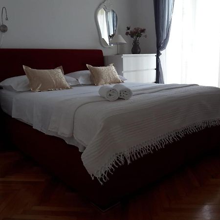 Guest House Mijo Sokol Brela Exterior photo