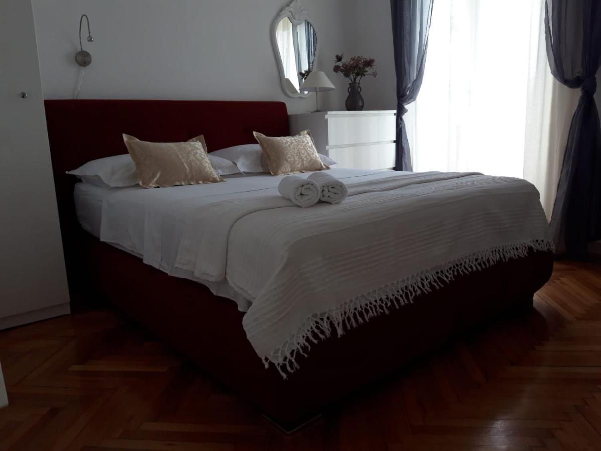 Guest House Mijo Sokol Brela Exterior photo